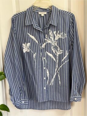 beachlunchlounge Cotton Blue Striped Button-Down w/Wht Floral Screen Print Sz Lg